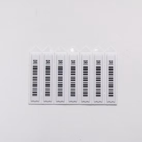Etichetta morbida RF per adesivo di sicurezza EAS 40 * 40mm con etichetta morbida per codice a barre vuoto con frequenza 8,2 MHz per negozio al dettaglio